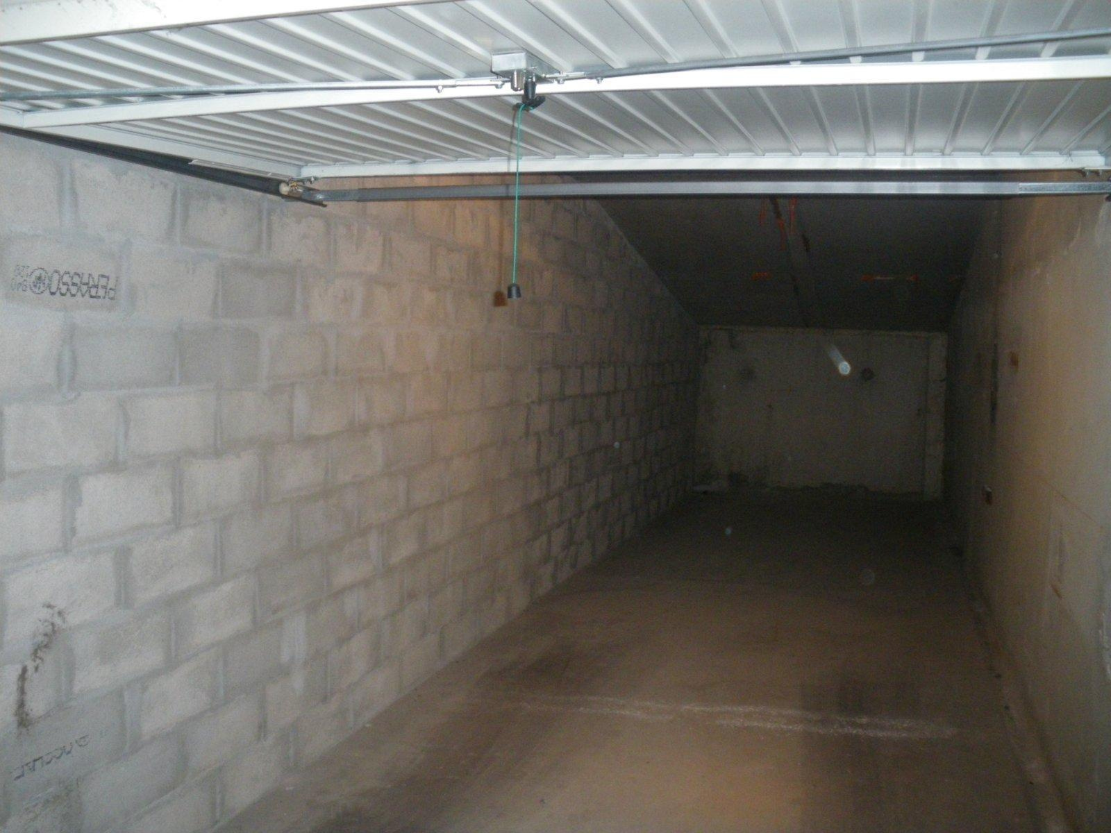 Image_, Parking, Marseille, ref
                        :GES07810001-939