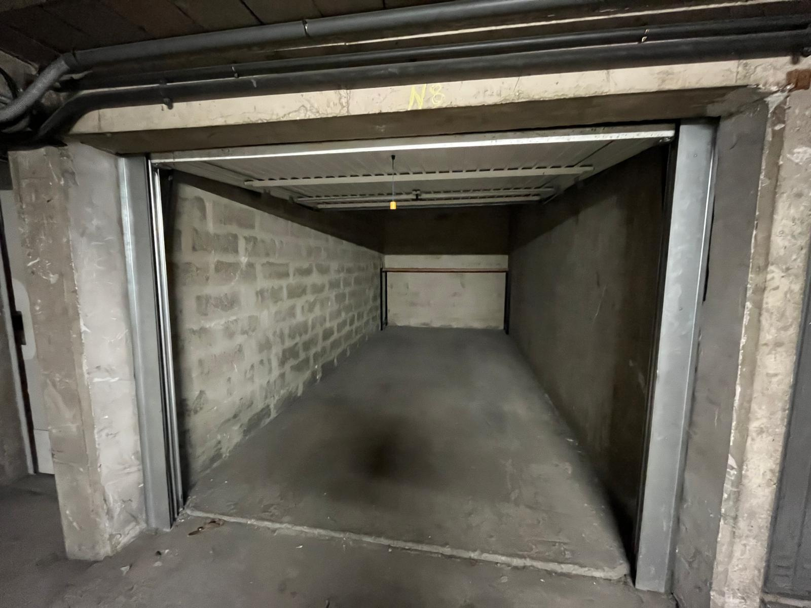 Image_, Garage, Marseille, ref
                        :LPAR100588