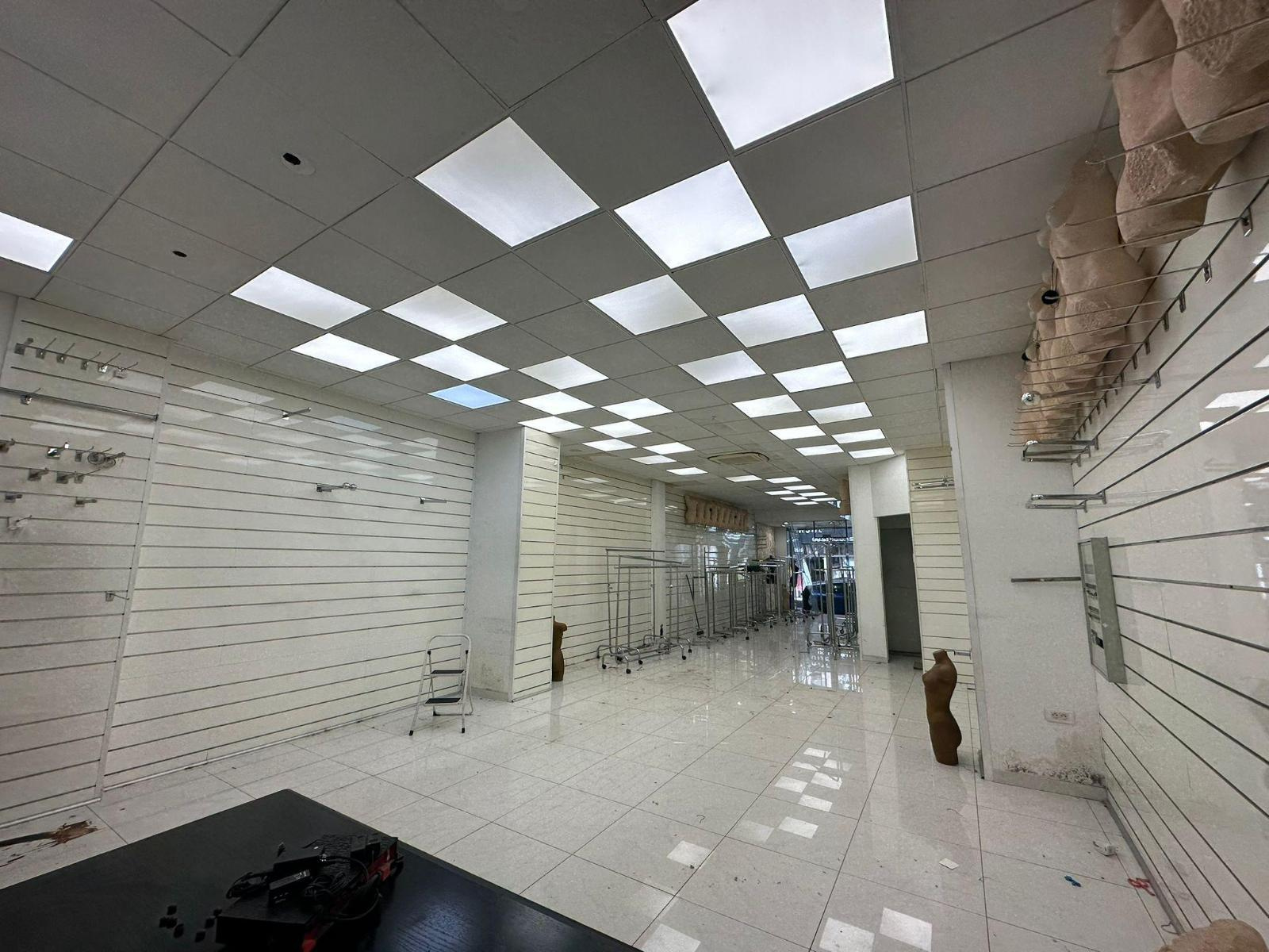 Image_, Local professionnel, Marseille, ref
                        :GES02640370-939