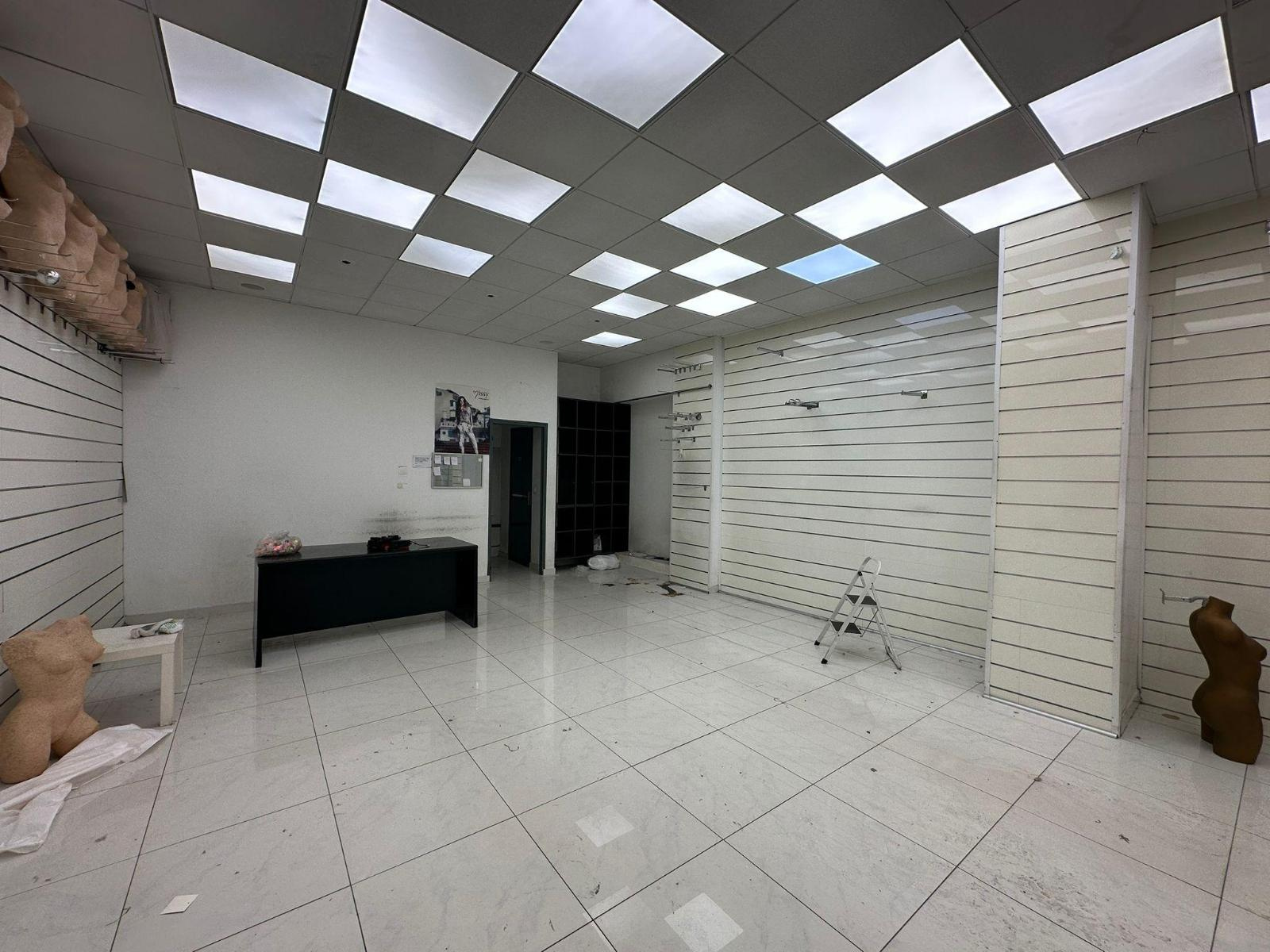 Image_, Local professionnel, Marseille, ref
                        :GES02640370-939