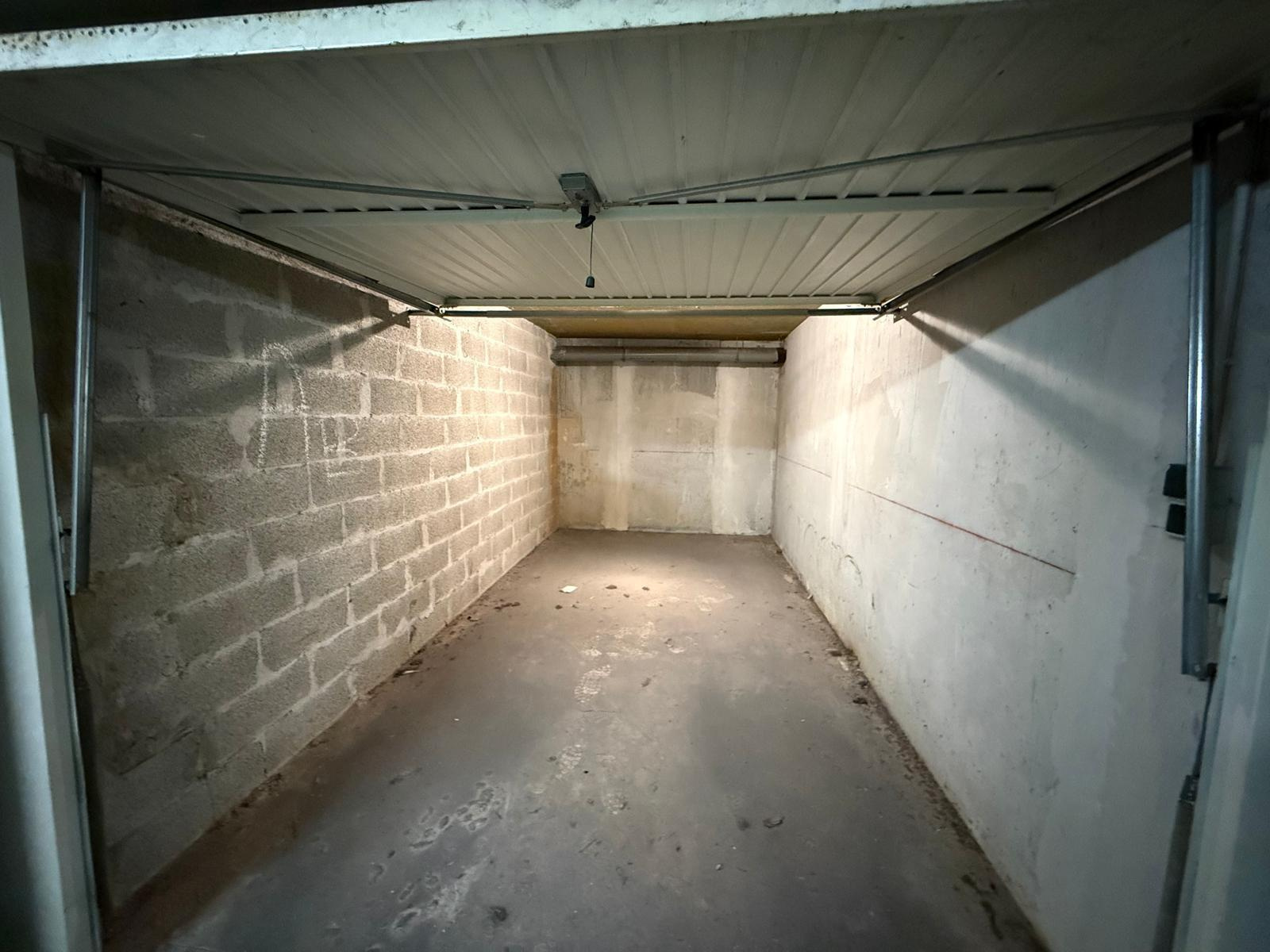 Image_, Garage, Marseille, ref
                        :LPAR100881