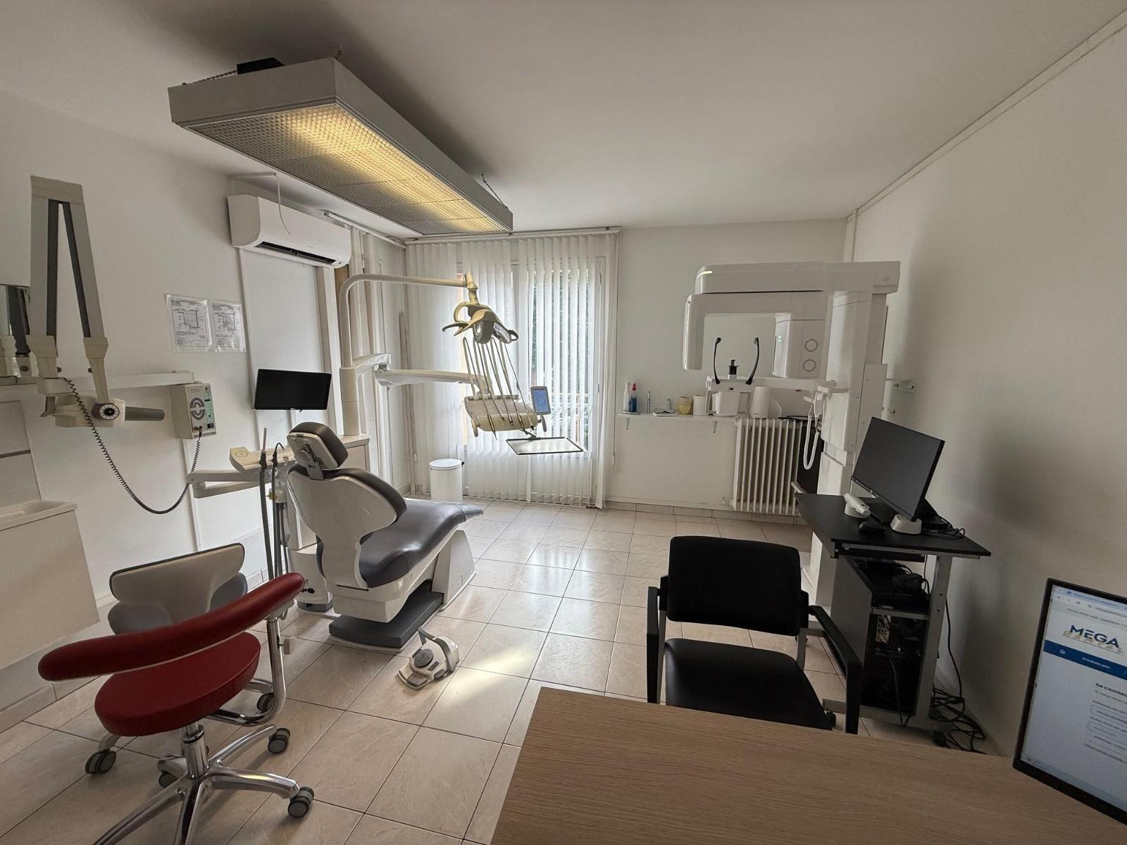 Image_, Local professionnel, Marseille, ref
                        :LLOC100761